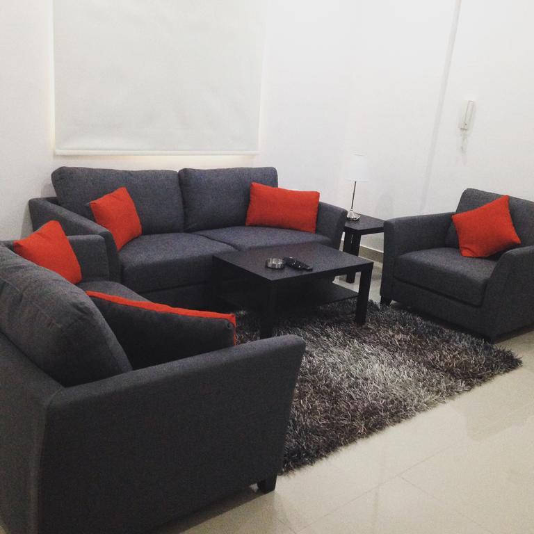 Riviera Apartments Кувейт Екстериор снимка
