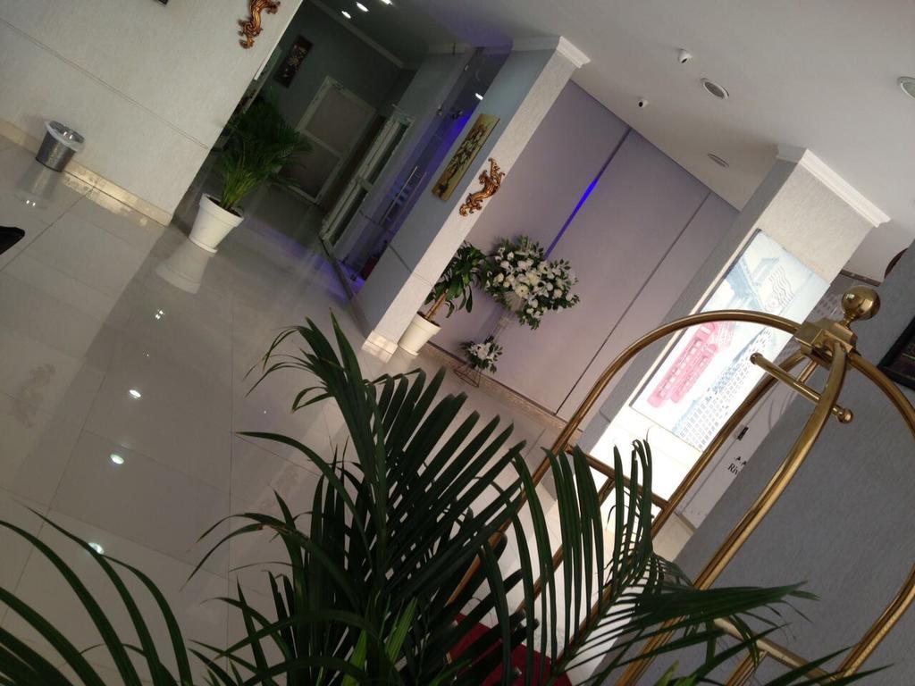 Riviera Apartments Кувейт Екстериор снимка
